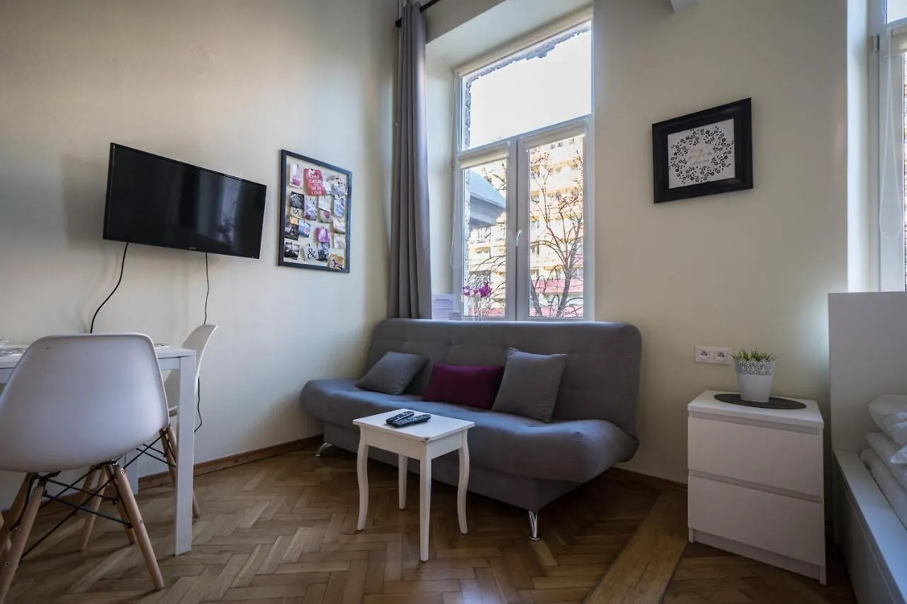 Elegant Apartment Copernicus Varsavia Polonia